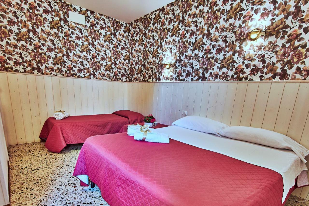 B&B Del Castello San Benedetto del Tronto Exterior photo