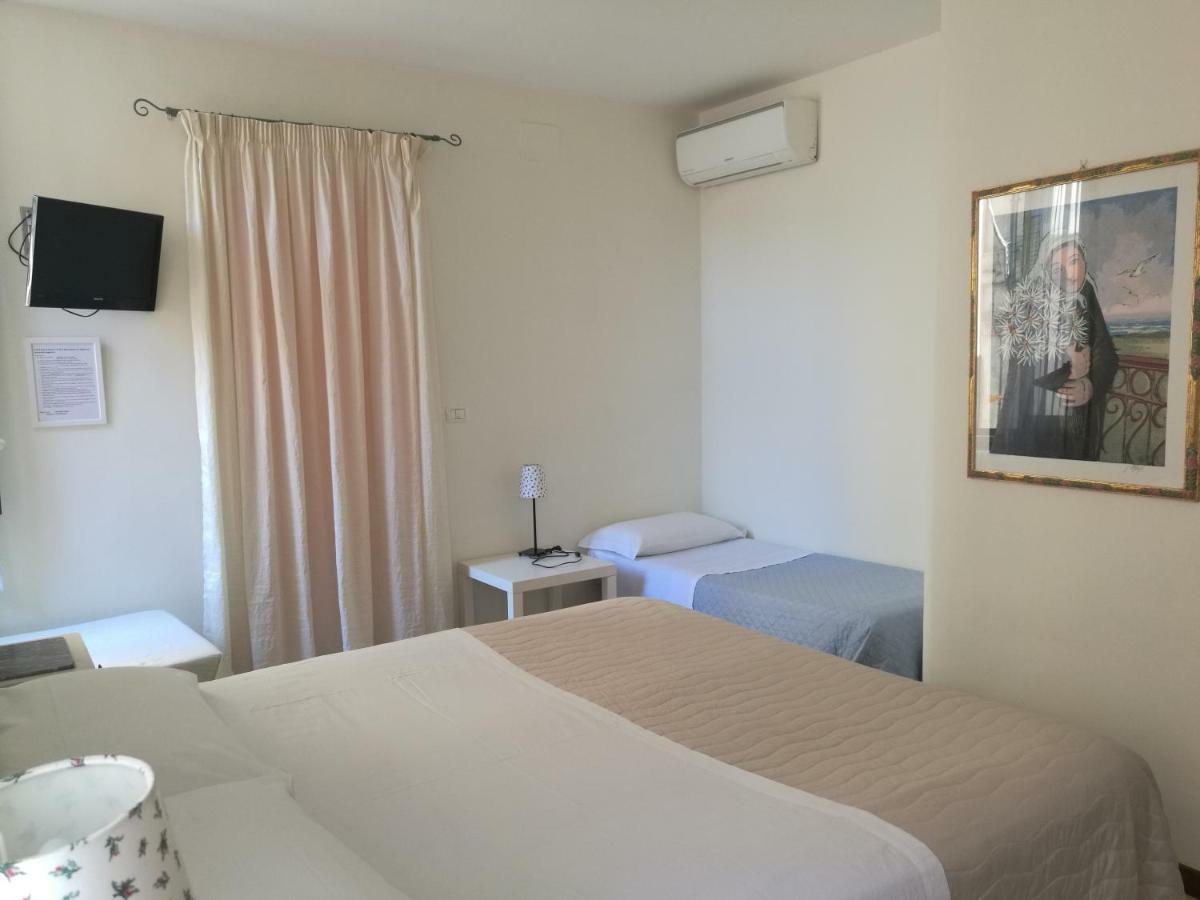 B&B Del Castello San Benedetto del Tronto Exterior photo